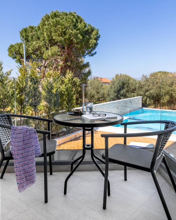 Diamond Kyparissia Suites Exterior photo
